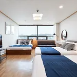 Willow House Hongdae