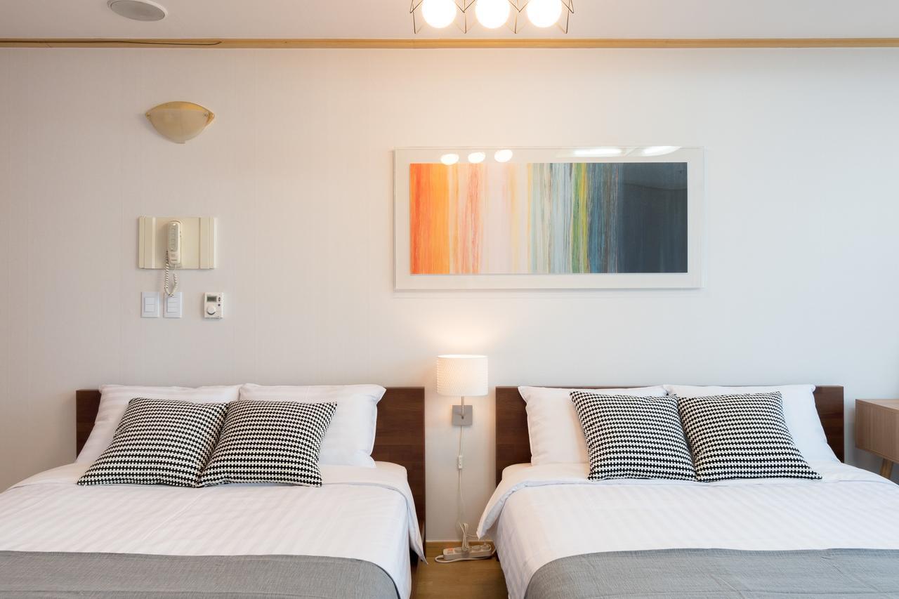 Apartment Willow House Hongdae *