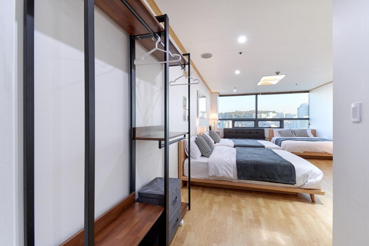 Apartment Willow House Hongdae *