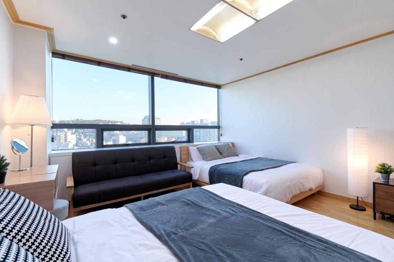 Apartment Willow House Hongdae Seoul