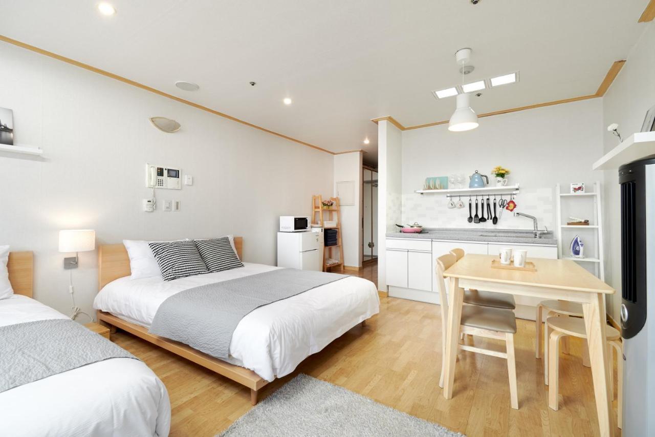 Willow House Hongdae Apartment