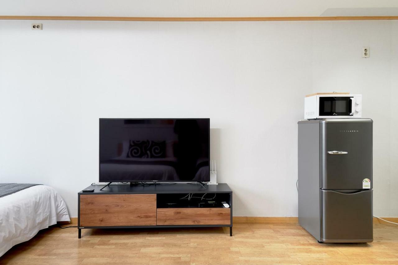 Willow House Hongdae Apartment Seoul