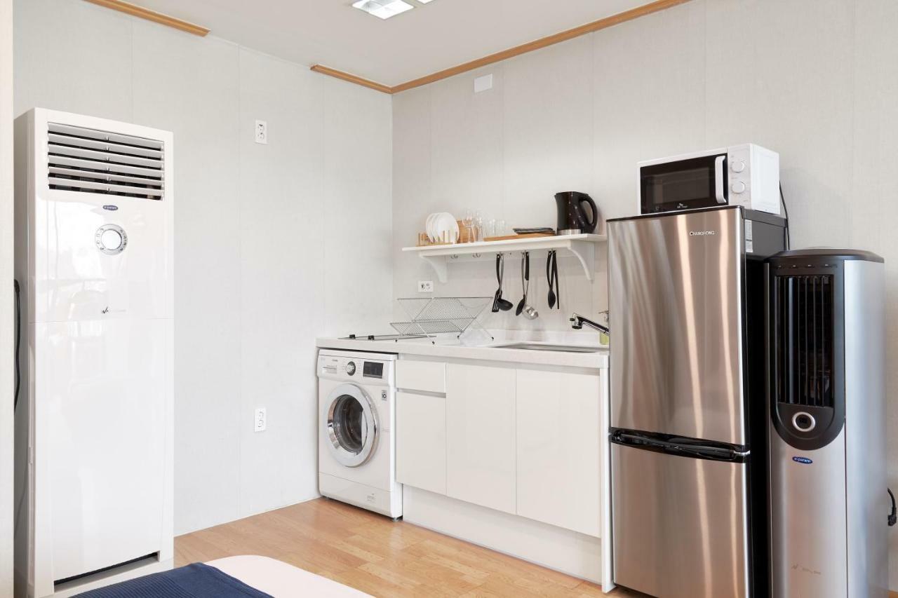 Willow House Hongdae Apartment *