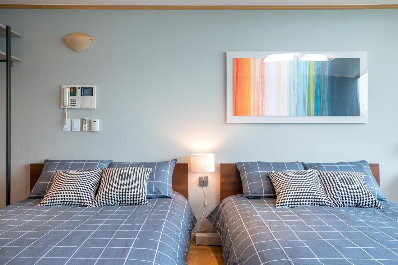 Apartment Willow House Hongdae Seoul